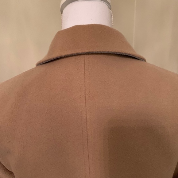 Coat - Picture 6 of 14